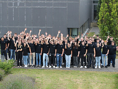 53 neue Nachwuchskräfte starten ihre Ausbildung bei Hettich in Ostwestfalen-Lippe. Foto: Hettich