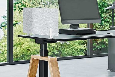 FurnSpin SmarTray - Innovativer Arbeitsplatz mit FurnSpin und SmarTray von Hettich.