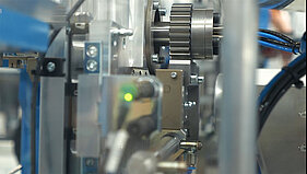 Fokus auf eine technische Aufnahme von einem Maschinenteil